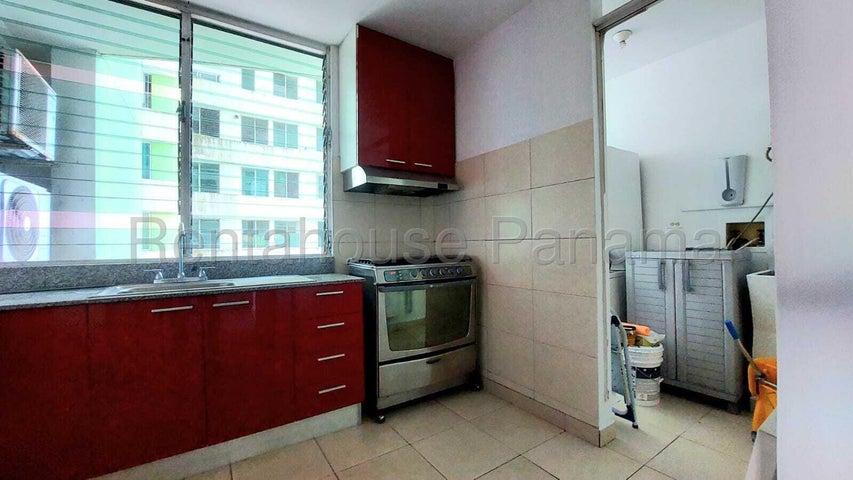 Apartment for Rent in Green Park